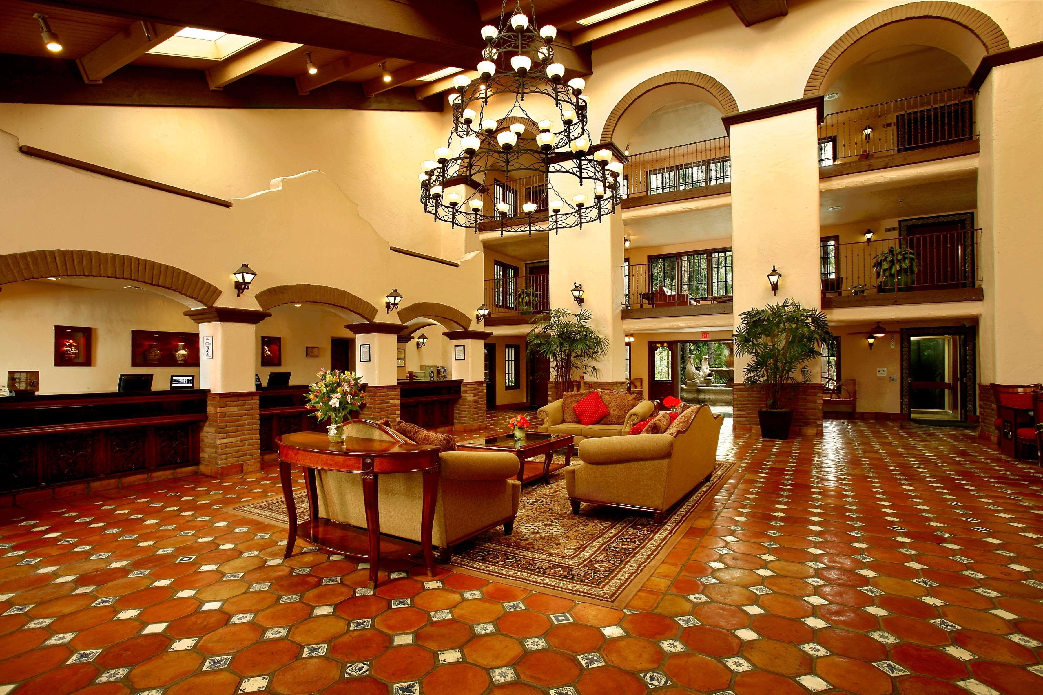 Buena Park Grand Hotel & Suites Экстерьер фото