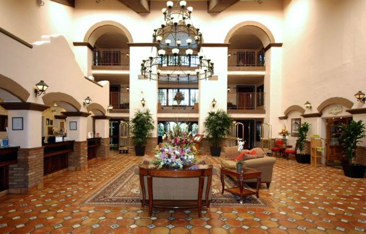 Buena Park Grand Hotel & Suites Экстерьер фото